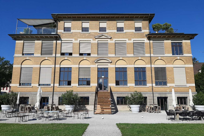 Wohn- und Gewerbehaus «Im Kloster»