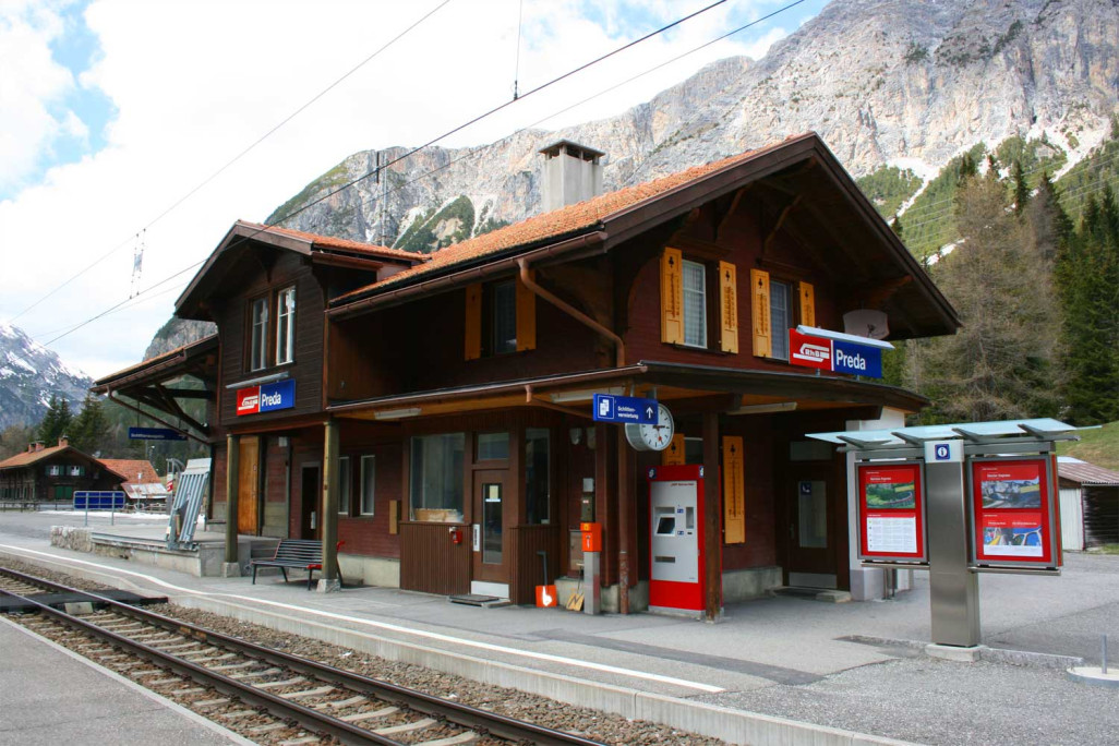 RhB Bahnhof Preda