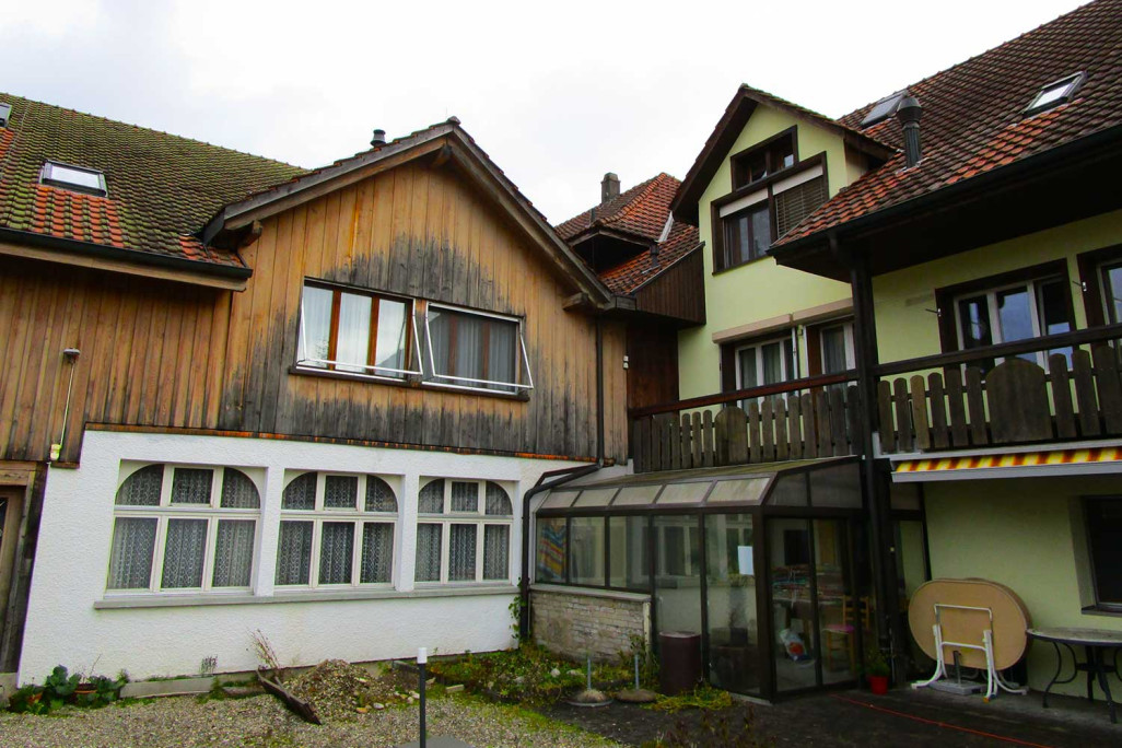 Gebäudeaufnahem Pflegeheim Roggwil