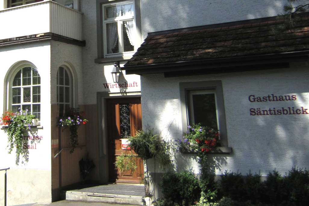Gebäudeaufnahme HMQ AG Gasthaus Säntisblick, Eschlikon
