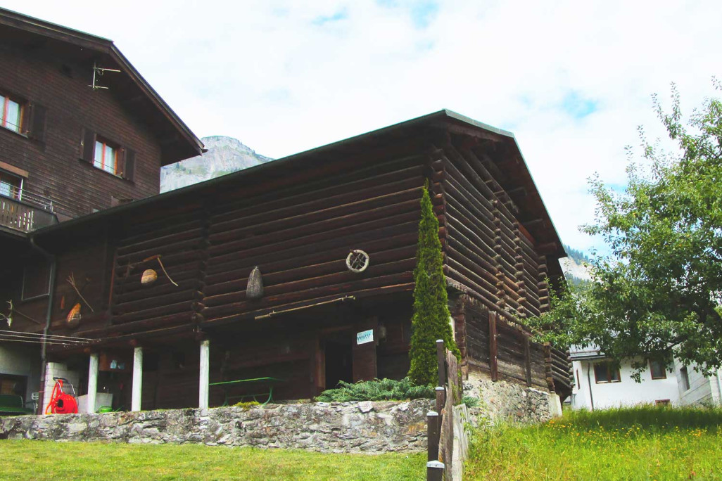 Gebäudeaufnahmen HMQ AG, Stall Flims GR