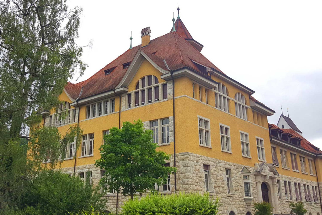 Gebäudeaufnahmen HMQ AG, Schulhaus Stapfer Brugg