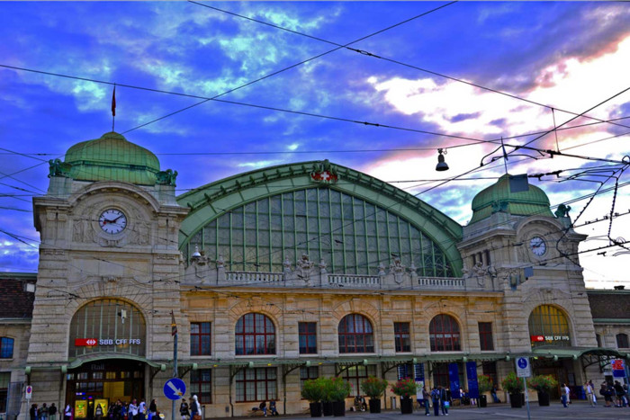 Hauptbahnhof Westflügel